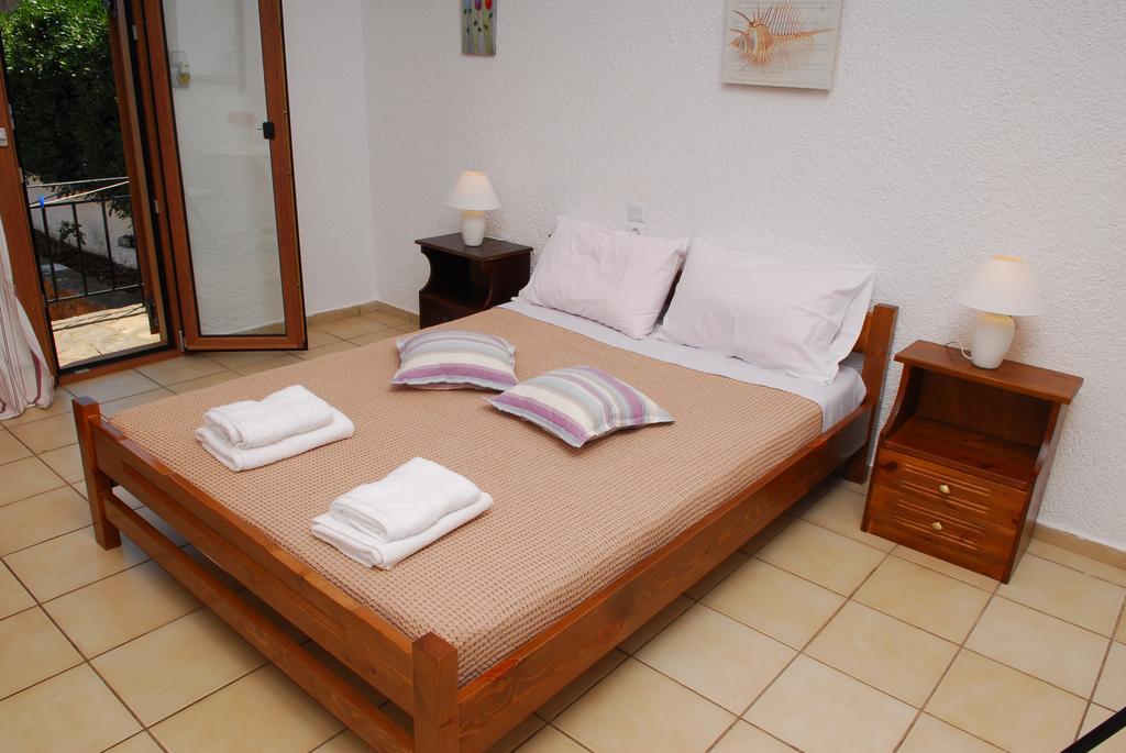 אלונדה Athina Villas מראה חיצוני תמונה