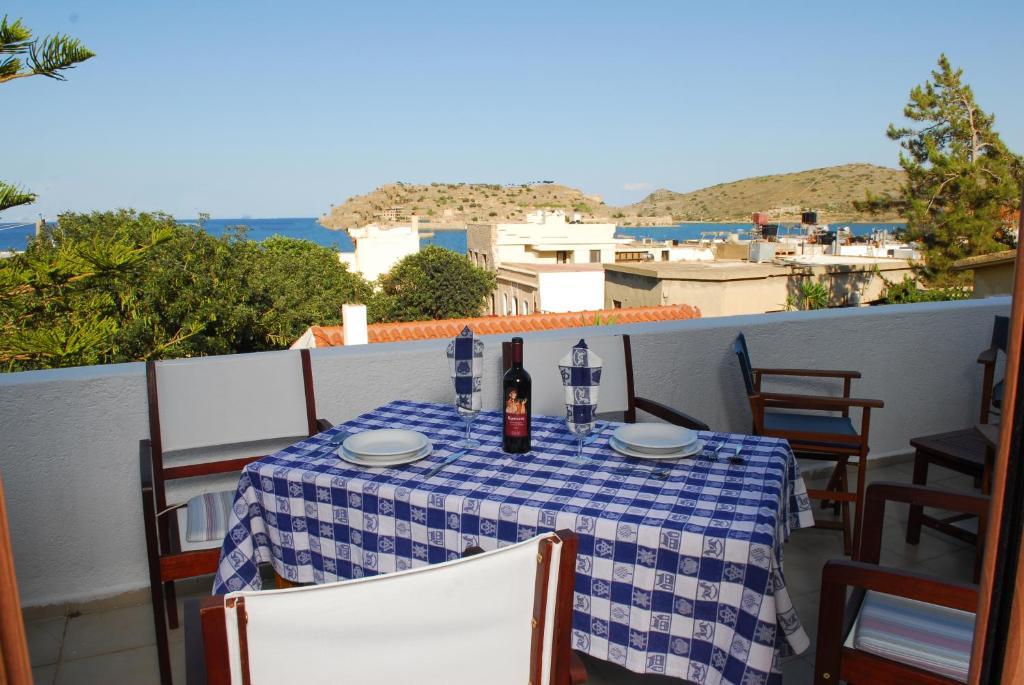 אלונדה Athina Villas חדר תמונה