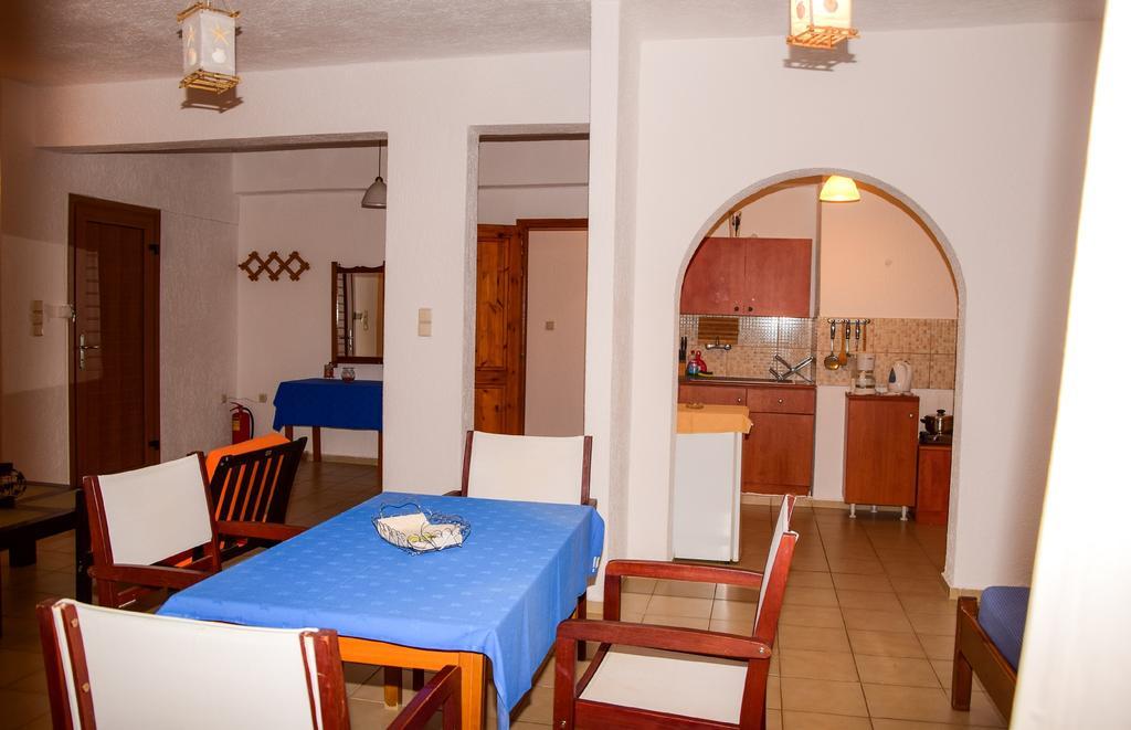אלונדה Athina Villas מראה חיצוני תמונה