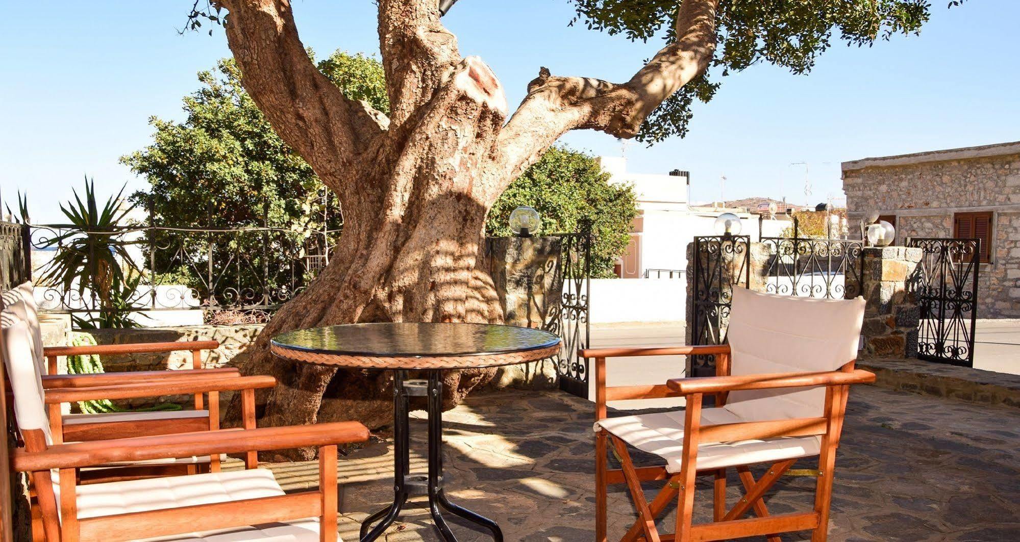 אלונדה Athina Villas מראה חיצוני תמונה