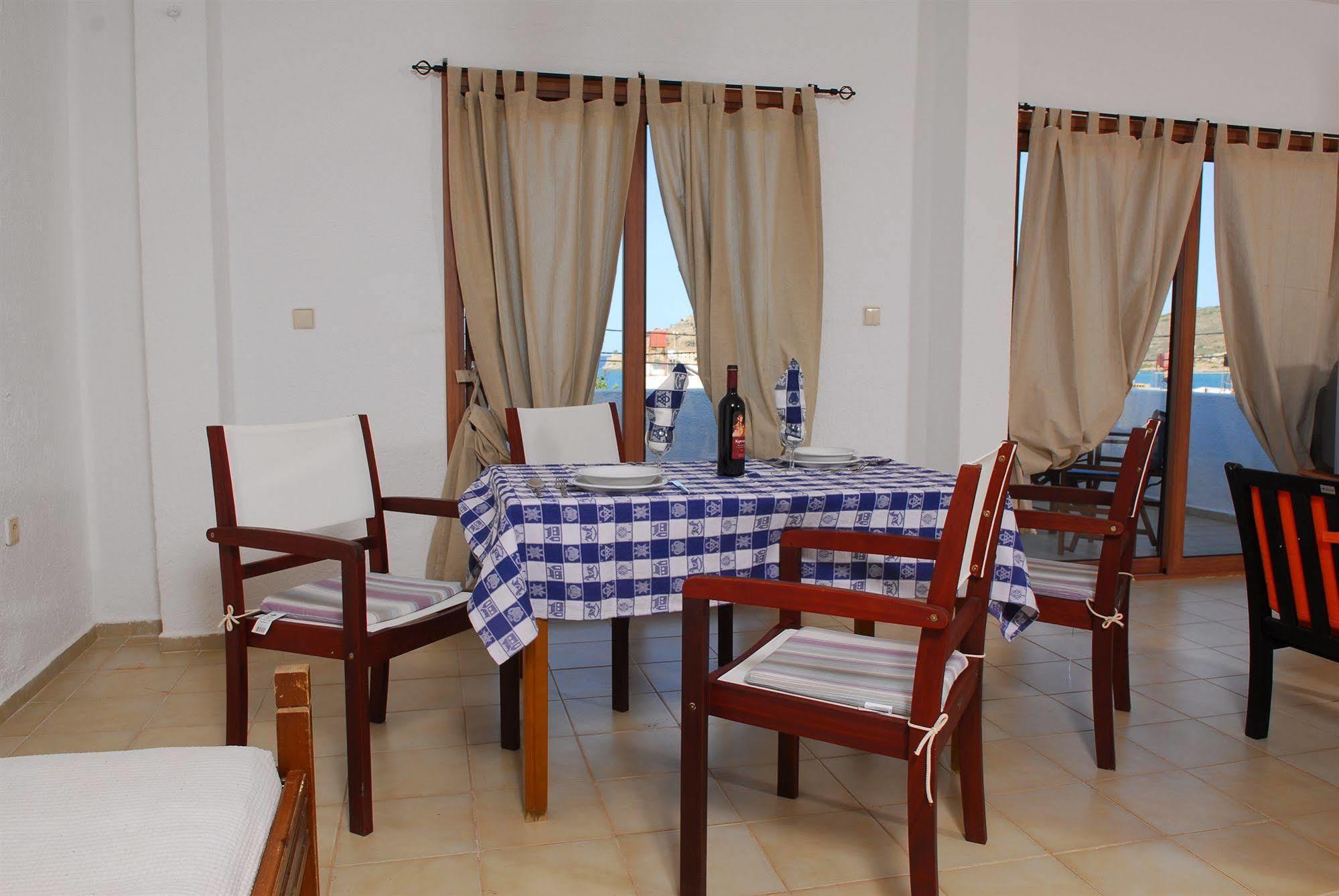 אלונדה Athina Villas מראה חיצוני תמונה