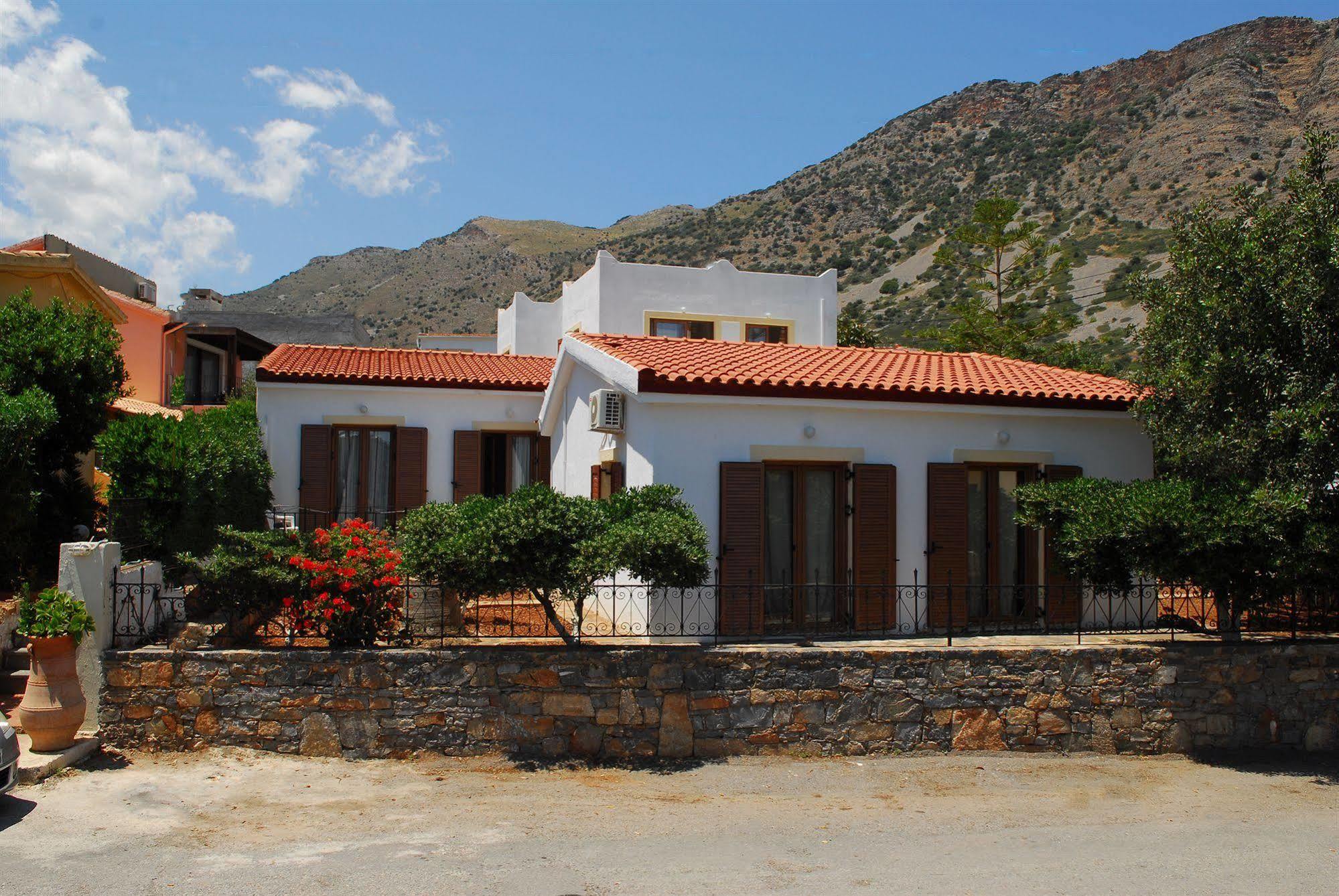 אלונדה Athina Villas מראה חיצוני תמונה